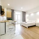 Lux Appartamento Leopoli